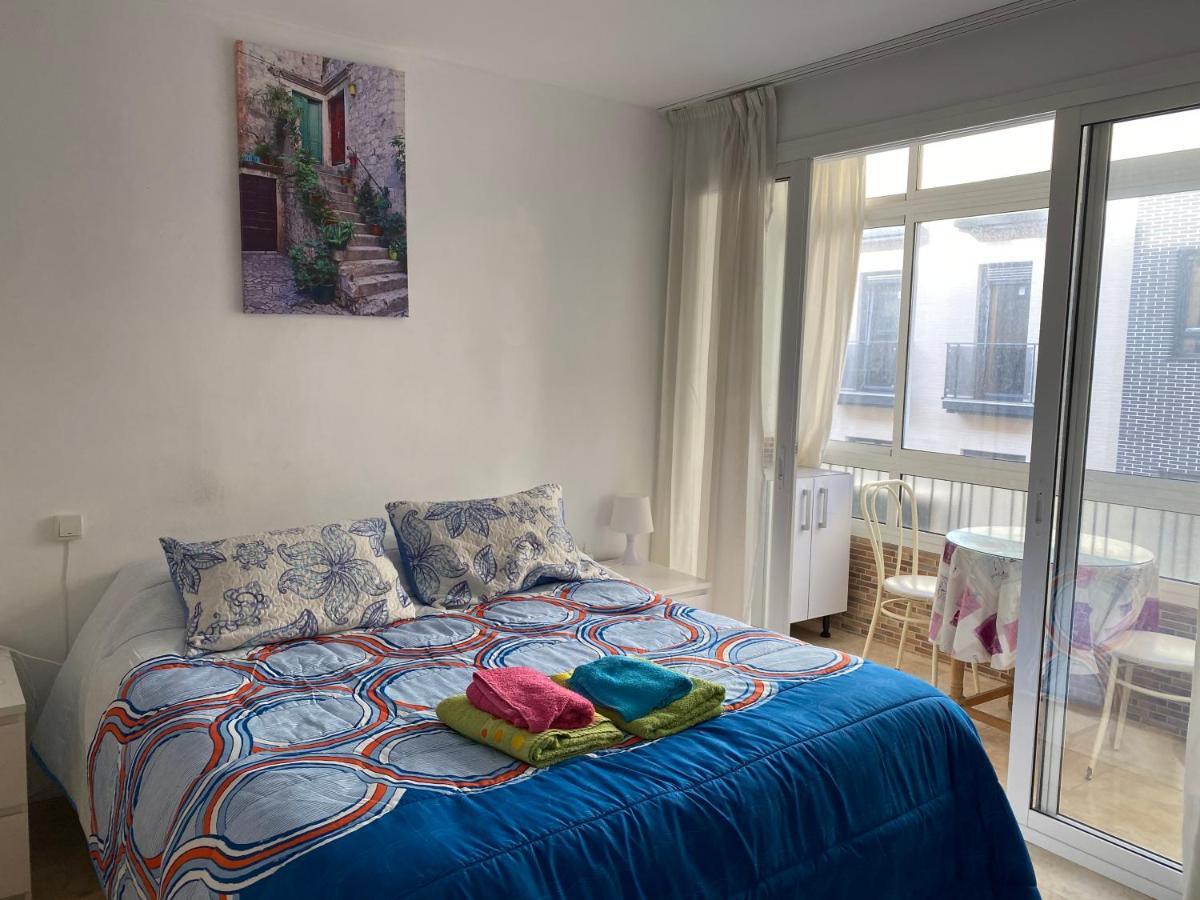 Malaga Centro Habitaciones Privada En Apartamento Compartidos Luaran gambar