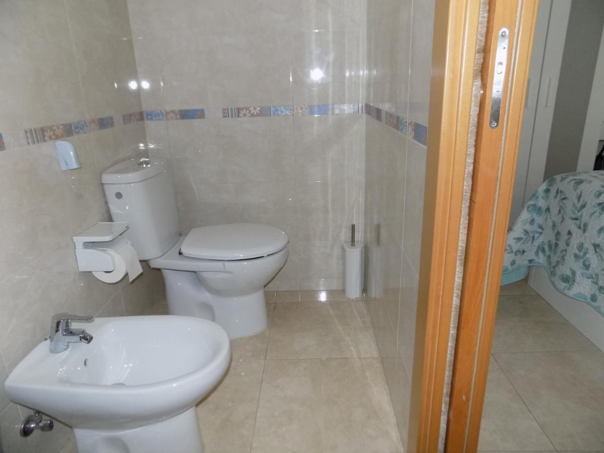 Malaga Centro Habitaciones Privada En Apartamento Compartidos Luaran gambar