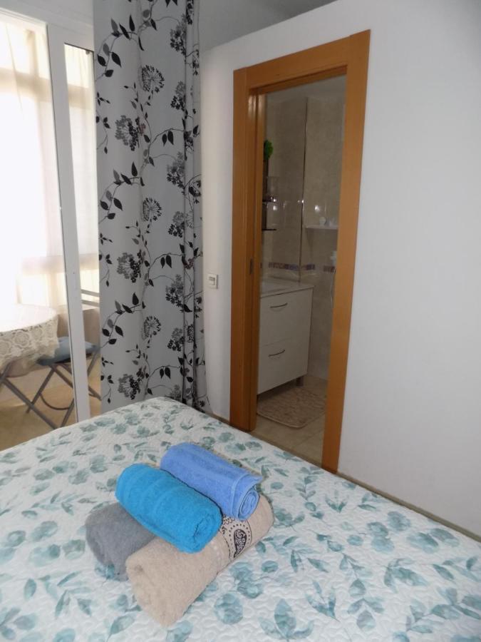 Malaga Centro Habitaciones Privada En Apartamento Compartidos Luaran gambar