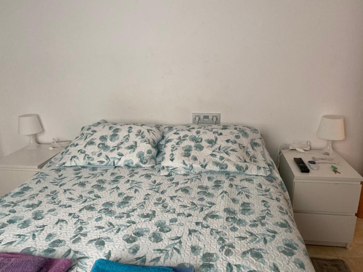 Malaga Centro Habitaciones Privada En Apartamento Compartidos Luaran gambar