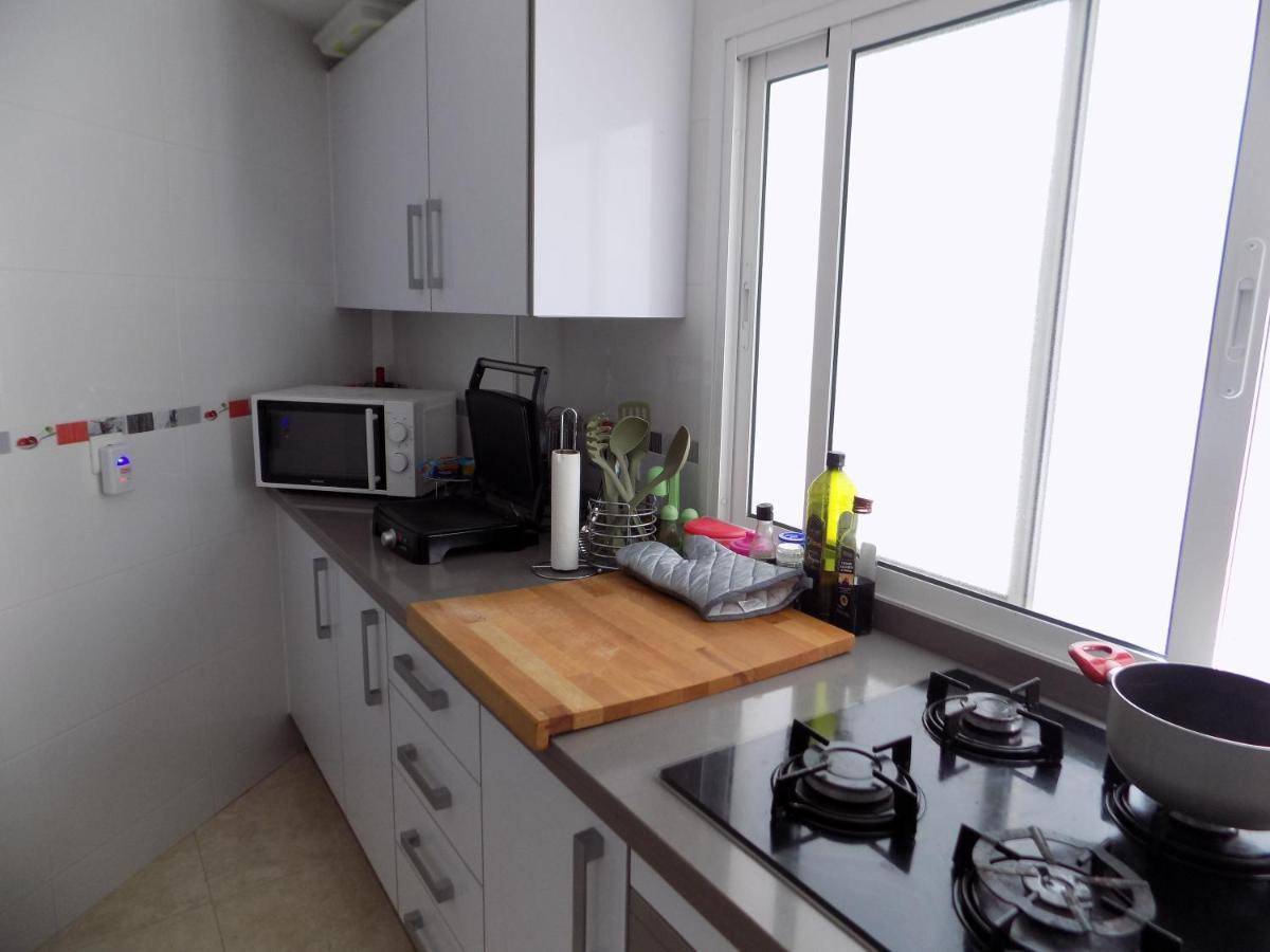Malaga Centro Habitaciones Privada En Apartamento Compartidos Luaran gambar